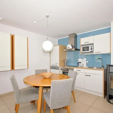 Strandnahe Rex Rugia: Balkon & Wellness-zugang *