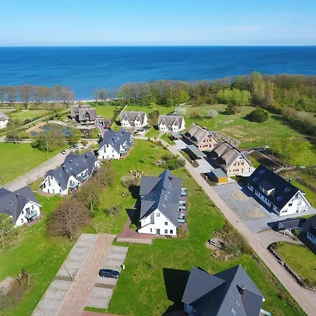 Strandnahe Rex Rugia: Balkon & Wellness-zugang Lobbe